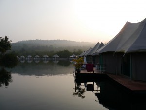 Koh Kong: 4 Rivers Floating Lodge